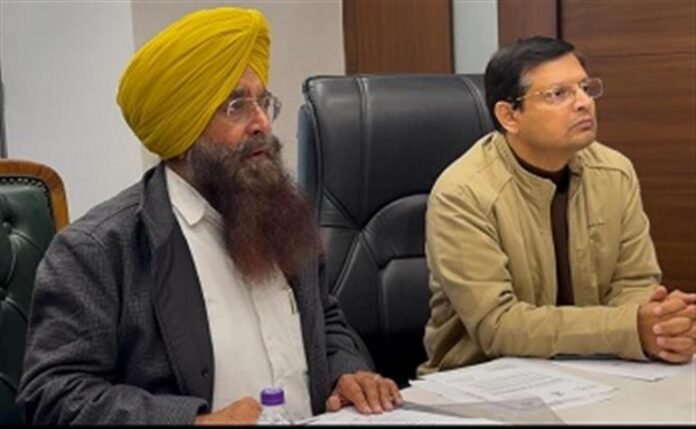 ਖੁੱਡੀਆਂ ਨੇ ਖੇਤੀਬਾੜੀ ਮੰਤਰੀ ਨੂੰ ਅੰਦੋਲਨਕਾਰੀ ਕਿਸਾਨ ਯੂਨੀਅਨਾਂ ਨਾਲ ਗੱਲਬਾਤ ਮੁੜ ਸ਼ੁਰੂ ਕਰਨ ਲਈ ਪ੍ਰੇਰਿਤ ਕੀਤਾ