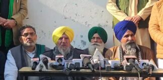 ਆਖ਼ਰਕਾਰ ਸਿਰ ਜੋੜ ਕੇ ਬੈਠੇ ਕਿਸਾਨ ਲੀਡਰ ! SKM ਤੇ KMM ਦੇ ਆਗੂਆਂ ਨੇ ਕੀਤੀ ਮੀਟਿੰਗ, ਹੁਣ ਹੋ ਆਖ਼ਰਕਾਰ ਸਿਰ ਜੋੜ ਕੇ ਬੈਠੇ ਕਿਸਾਨ ਲੀਡਰ ! SKM ਤੇ KMM ਦੇ ਆਗੂਆਂ ਨੇ ਕੀਤੀ ਮੀਟਿੰਗ, ਹੁਣ ਹੋ