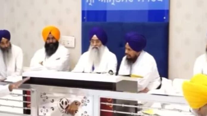 ਗਿਆਨੀ ਹਰਪ੍ਰੀਤ ਸਿੰਘ ਤੇ ਵਲਟੋਹਾ ਵਿਚਾਲੇ ਤੂੰ-ਤੂੰ, ਮੈਂ-ਮੈਂ, ਵੀਡੀਓ ਹੋ ਗਈ ਵਾਇਰਲ