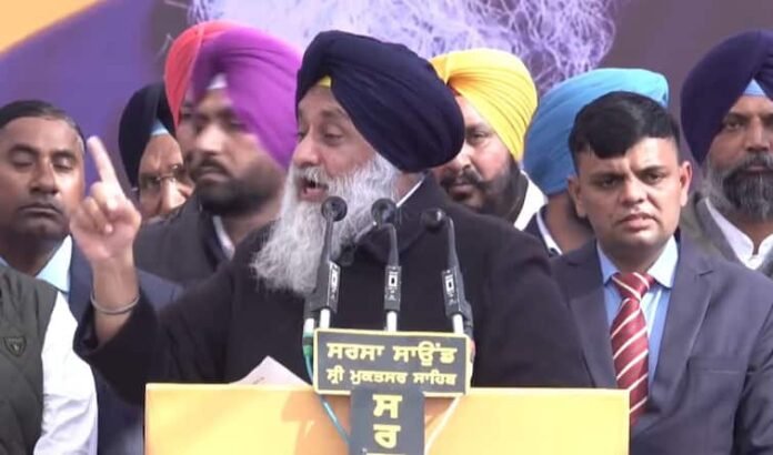 ਅੰਮ੍ਰਿਤਪਾਲ ਦੀ ਨਵੀਂ ਪਾਰਟੀ 'ਤੇ ਭੜਕੇ ਸੁਖਬੀਰ, ਕਿਹਾ-ਇਹ ਨਵੀਂ ਦੁਕਾਨ ਖੋਲ੍ਹਕੇ ਮੁੰਡੇ ਮਰਵਾਉਣੇ