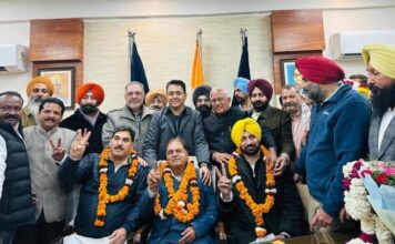 ਕੁੰਦਨ ਗੋਗੀਆ ਪਟਿਆਲਾ ਦੇ ਪਹਿਲੇ ‘ਆਪ’ ਮੇਅਰ ਚੁਣੇ ਗਏ ਹਨ ਕੁੰਦਨ ਗੋਗੀਆ ਪਟਿਆਲਾ ਦੇ ਪਹਿਲੇ 'ਆਪ' ਮੇਅਰ ਚੁਣੇ ਗਏ ਹਨ