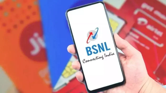 BSNL ਨੇ Jio-Airtel ਦੀ ਉਡਾਈ ਨੀਂਦ, ਲਗਭਗ 4 ਰੁਪਏ ਦਿਨ ਦੀ ਲਾਗਤ 'ਚ ਦੇ ਰਹੀ ਸਾਲ ਭਰ ਦੀ ਵੈਲੀਡਿਟੀ, ਡਾਟਾ ਵੀ