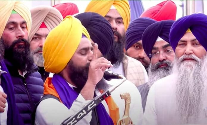 ਪੰਜਾਬ 'ਚ ਹੋ ਰਹੇ ਧਰਮ ਪਰਿਵਰਤਨ ਨੂੰ ਰੋਕਣ ਲਈ ਜਥੇਦਾਰ ਦਾ ਉਪਰਾਲਾ, ਕਿਹਾ- ਗ਼ਰੀਬ ਸਿੱਖਾਂ ਦੇ ਘਰਾਂ ਤੋਂ ਆਰੰਭੀ