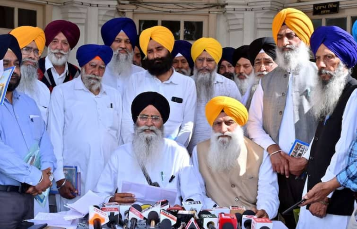 SGPC ਦਾ 1386.47 ਕਰੋੜ ਦਾ ਬਜਟ ਪੇਸ਼, ਜਥੇਦਾਰ ਹਟਾਉਣ ਦੇ ਫੈਸਲੇ ‘ਤੇ ਮੈਂਬਰਾਂ ਦਾ ਵਾਕਆਊਟ