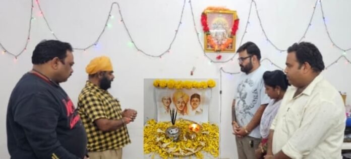 ਸ਼ਹੀਦ ਦਿਵਸ ‘ਤੇ ਅਮਰ ਬਲਿਦਾਨੀਆਂ ਨੂੰ ਸ਼ਰਧਾਂਜਲੀ