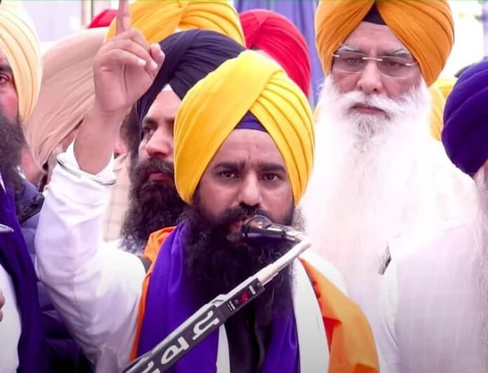 ਪੰਥ ਵਿਰੋਧੀਆਂ ਨੂੰ ਗੁਰੂਘਰਾਂ 'ਤੇ ਨਹੀਂ ਕਰਨ ਦਿਆਂਗੇ ਕਬਜ਼ਾ, ਨੌਜਵਾਨ ਬਾਣੀ ਤੇ ਬਾਣੇ ਦੇ ਧਾਰਨੀ ਹੋ ਕੇ ਸਿੱਖਣ ਸ