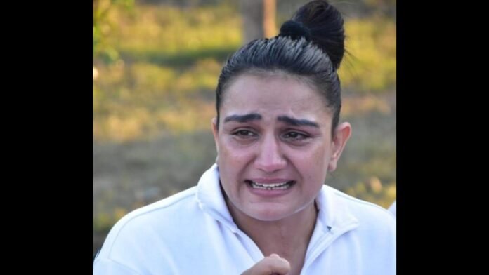 ਮੁੱਕੇਬਾਜ਼ ਸਵੇਅਰ ਬੋਆ ਨੇ ਪਤੀ ਖਿਲਾਫ ਦੇ ਖਿਲਾਫ ਪੁਲਿਸ ਦੀ ਵਰਤੋਂ ਨੂੰ ਦੋਸ਼ ਲਾਇਆ