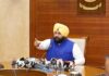 ਬੈਂਸ ਨੂੰ ਖਤਮ ਕਰਨ ਤੋਂ ਪਹਿਲਾਂ 8000 ਸਕੂਲਾਂ ਦੀ ਸੀਮਾ ਦੀਆਂ ਕੰਧਾਂ ਦੀ ਘਾਟ ਸੀ, ਬੈਂਸ ਨੂੰ ਪ੍ਰਗਟ ਕਰਦੀ ਹੈ ਬੈਂਸ ਨੂੰ ਖਤਮ ਕਰਨ ਤੋਂ ਪਹਿਲਾਂ 8k ਸਕੂਲਾਂ ਦੀ ਸੀਮਾ ਦੀਆਂ ਕੰਧਾਂ ਦੀ ਘਾਟ ਸੀ, ਬੈਂਸ ਨੂੰ ਪ੍ਰਗਟ ਕਰਦੀ ਹੈ