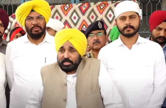 ਸ਼ਰਾਬ ਕਾਂਡ 'ਚ ਮਾਨ ਸਰਕਾਰ ਵੱਲੋਂ ਪੀੜਤਾਂ ਲਈ ਮੁਆਵਜ਼ਾ ਤੇ ਨੌਕਰੀ ਦਾ ਐਲਾਨ, ਕਿਹਾ- ਦੋਸ਼ੀਆਂ ਦੇ ਦਿੱਲੀ ਤੱਕ ਜੁੜੇ