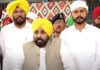 ਸ਼ਰਾਬ ਕਾਂਡ ‘ਚ ਮਾਨ ਸਰਕਾਰ ਵੱਲੋਂ ਪੀੜਤਾਂ ਲਈ ਮੁਆਵਜ਼ਾ ਤੇ ਨੌਕਰੀ ਦਾ ਐਲਾਨ, ਕਿਹਾ- ਦੋਸ਼ੀਆਂ ਦੇ ਦਿੱਲੀ ਤੱਕ ਜੁੜੇ ਸ਼ਰਾਬ ਕਾਂਡ 'ਚ ਮਾਨ ਸਰਕਾਰ ਵੱਲੋਂ ਪੀੜਤਾਂ ਲਈ ਮੁਆਵਜ਼ਾ ਤੇ ਨੌਕਰੀ ਦਾ ਐਲਾਨ, ਕਿਹਾ- ਦੋਸ਼ੀਆਂ ਦੇ ਦਿੱਲੀ ਤੱਕ ਜੁੜੇ