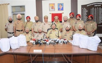 ਅੰਤਰਰਾਸ਼ਟਰੀ ਡਰੱਗ ਕਾਰਟਿਲ ਅੰਮ੍ਰਿਤਸਰ ਵਿੱਚ ਭਰੀ; 60KG ਹੈਰੋਇਨ ਜ਼ਬਤ ਕੀਤੀ ਗਈ ਅਤੇ 9 ਰੱਖੀ ਗਈ ਅੰਤਰਰਾਸ਼ਟਰੀ ਡਰੱਗ ਕਾਰਟਿਲ ਅੰਮ੍ਰਿਤਸਰ ਵਿੱਚ ਭਰੀ; 60KG ਹੈਰੋਇਨ ਜ਼ਬਤ ਕੀਤੀ ਗਈ ਅਤੇ 9 ਰੱਖੀ ਗਈ