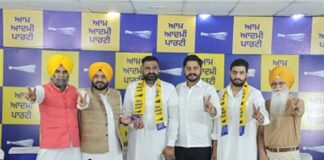ਕੌਂਸਲਰ ਸੰਨੀ ਗੁਰੂ ਨੇ ਕਾਂਗਰਸ ਨੂੰ ਬੰਦ ਕਰ ਦਿੱਤਾ, ਆਮ ਆਦਮੀ ਪਾਰਟੀ ਨੂੰ ਦੁਬਾਰਾ ਮਿਲਣਗੇ ਕੌਂਸਲਰ ਸੰਨੀ ਗੁਰੂ ਨੇ ਕਾਂਗਰਸ ਨੂੰ ਬੰਦ ਕਰ ਦਿੱਤਾ, ਆਮ ਆਦਮੀ ਪਾਰਟੀ ਨੂੰ ਦੁਬਾਰਾ ਮਿਲਣਗੇ