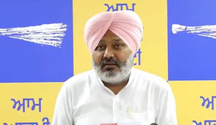 AAPs first statement on FIR registered in Chandigarh ਚੰਡੀਗੜ੍ਹ ‘ਚ FIR ਦਰਜ ਹੋਣ 
