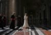 Pope warns against threats to human dignity in social networks and D-Times