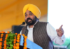 ਆਜ਼ਾਦੀ ਰੇਵੜੀਆਂ ਵੇਚ ਕੇ ਨਹੀਂ ਮਿਲੀ, ਪੁੱਤ ਨੂੰ ਫਾਂਸੀ ਚੜ੍ਹਾ ਕੇ ਲਈ, ਇਹ ਆਜ਼ਾਦੀ ਸਰਟੀਫਿਕੇਟ ਦੇਣ ਲੱਗ ਪਏ, Freedom was not gained by selling slaves, it was gained by hanging one's son, they started giving certificates of freedom,