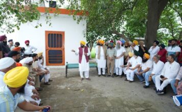 ਲੈਂਡ ਪੂਲਿੰਗ ਦੇ ਵਿਰੁੱਧ ਨਾਰਾਜ਼ਗੀ ਦੇ ਵਿਚਕਾਰ, ਮੁੱਖ ਮੰਤਰੀ ਮਾਨ ਲੁਧਿਆਣਾ ਦੇ ਪਿੰਡ ਵਾਸੀਆਂ ਨਾਲ ਗੱਲਬਾਤ Amid anger against land pooling, CM Mann interacts with Ludhiana villagers