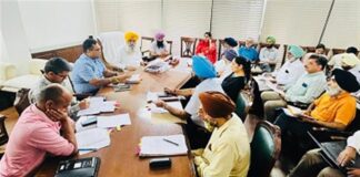 ਪੰਜਾਬ ਦੇ 16.27 ਫੀਸ ਸਾਉਣੀਫ ਮੱਕੀ ਖੇਤਰ ਵਿੱਚ ਵੱਧ ਰਹੇ ਹਨ, ਨੇ 1 ਵਖ ਹੈਕਟੇਅਰਜ਼ ਨੂੰ ਠੁਕਰਾਇਆ: ਖੁਕੀਅਨ Punjab's 16.27 per cent maize area is growing, 1 per cent of the area has been reduced: Khukian