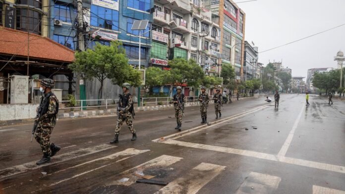 92 pilgrims from Punjab stranded in Nepal, pilgrims reached Bhairawa border amidst curfew