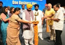 CM Mann & Kejriwal introduce entrepreneurship mindset course to make state a land of job givers instead of job seekers
