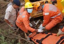 16 killed in landslide in Bilaspur, debris piled up
