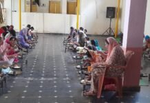 The birth anniversary of the fourth Guru, Shri Guru Ramdas Ji, was celebrated with devotion and faith at Bacheli Gurdwara Sahib.