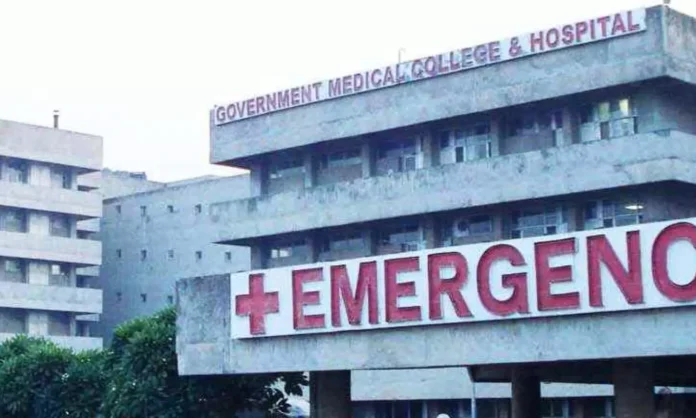 GMCH-32 ਨੇ 294 ਅਸਾਮੀਆਂ 'ਤੇ ਜੂਨੀਅਰ ਅਤੇ ਸੀਨੀਅਰ ਨਿਵਾਸੀਆਂ, ਪ੍ਰਦਰਸ਼ਨਕਾਰੀਆਂ ਦੀ ਭਰਤੀ ਤੇਜ਼ ਕੀਤੀ GMCH-32 expedites recruitment of junior and senior residents, demonstrators for 294 posts