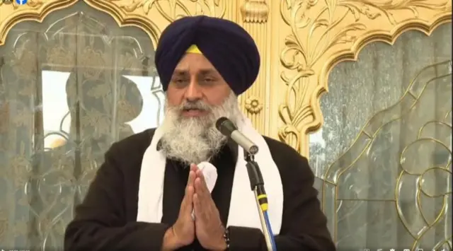 ਸ਼੍ਰੋਮਣੀ ਅਕਾਲੀ ਦਲ ਨੇ ਤਰਨ ਤਾਰਨ ’ਚ ਅਕਾਲੀ ਵਰਕਰਾਂ ਖਿਲਾਫ਼ ਝੂਠੀਆਂ FIRs ਦਰਜ ਕਰ ਕੇ ਗ੍ਰਿਫਤਾਰੀਆਂ ਕਰਨ ਦੀ ਚੋਣ ਕਮਿਸ਼ਨ ਨੂੰ ਕੀਤੀ ਸ਼ਿਕਾਇਤ ਸ਼੍ਰੋਮਣੀ ਅਕਾਲੀ ਦਲ ਨੇ ਤਰਨ ਤਾਰਨ ’ਚ ਅਕਾਲੀ ਵਰਕਰਾਂ ਖਿਲਾਫ਼ ਝੂਠੀਆਂ FIRs ਦਰਜ ਕਰ ਕੇ ਗ੍ਰਿਫਤਾਰੀਆਂ ਕਰਨ ਦੀ ਚੋਣ ਕਮਿਸ਼ਨ ਨੂੰ ਕੀਤੀ ਸ਼ਿਕਾਇਤ