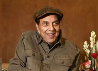 ਬਾਲੀਵੁੱਡ ਦੇ ਦਿੱਗਜ ਅਦਾਕਾਰ ਧਰਮਿੰਦਰ ਨੂੰ ਹਸਪਤਾਲ ਤੋਂ ਮਿਲੀ ਛੁੱਟੀ , ਹੁਣ ਘਰ ‘ਚ ਹੀ ਹੋਵੇਗਾ ਇਲਾਜ ਬਾਲੀਵੁੱਡ ਦੇ ਦਿੱਗਜ ਅਦਾਕਾਰ ਧਰਮਿੰਦਰ ਨੂੰ ਹਸਪਤਾਲ ਤੋਂ ਮਿਲੀ ਛੁੱਟੀ , ਹੁਣ ਘਰ 'ਚ ਹੀ ਹੋਵੇਗਾ ਇਲਾਜ