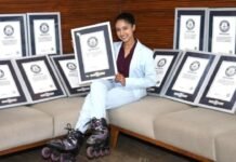 ਚੰਡੀਗੜ੍ਹ ਦੀ ਜਾਨਵੀ ਨੇ ਰਚਿਆ ਇਤਿਹਾਸ, ਭਾਰਤ ਦਾ ਰਿਕਾਰਡ ‘ਕੁਈਨ’ ਬਣੀ 18 ਸਾਲਾ ਕੁੜੀ, ਸਚਿਨ ਤੋਂ ਬਾਅਦ ਦੂਜੀ ਖਿਡਾਰੀ ਚੰਡੀਗੜ੍ਹ ਦੀ ਜਾਨਵੀ ਨੇ ਰਚਿਆ ਇਤਿਹਾਸ, ਭਾਰਤ ਦਾ ਰਿਕਾਰਡ 'ਕੁਈਨ' ਬਣੀ 18 ਸਾਲਾ ਕੁੜੀ, ਸਚਿਨ ਤੋਂ ਬਾਅਦ ਦੂਜੀ ਖਿਡਾਰੀ