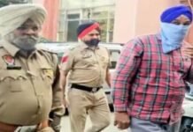 ਲੁਧਿਆਣਾ ‘ਚ ਸਵਾ ਕਰੋੜ ਦੀ ਡਰੱਗ ਮਨੀ ਗਾਇਬ ਮਾਮਲੇ ਚ ਵੱਡਾ ਅਪਡੇਟ, ਗ੍ਰਿਫਤਾਰ ਮੁਨਸ਼ੀ ਨੇ ਜ਼ਮੀਨ ‘ਚ ਦਬਾਏ 10 ਲੱਖ ਲੁਧਿਆਣਾ 'ਚ ਸਵਾ ਕਰੋੜ ਦੀ ਡਰੱਗ ਮਨੀ ਗਾਇਬ ਮਾਮਲੇ ਚ ਵੱਡਾ ਅਪਡੇਟ, ਗ੍ਰਿਫਤਾਰ ਮੁਨਸ਼ੀ ਨੇ ਜ਼ਮੀਨ 'ਚ ਦਬਾਏ 10 ਲੱਖ