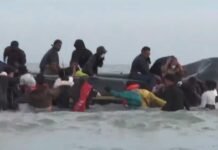 ਯੂਕੇ ਸਰਕਾਰ ਸ਼ਰਨਾਰਥੀਆਂ ਲਈ ਸੁਰੱਖਿਆ ਅਤੇ ਲਾਭਾਂ ਨੂੰ ਬਹੁਤ ਘੱਟ ਕਰਨ ਦੀ ਯੋਜਨਾ ਬਣਾ ਰਹੀ ਹੈ ਯੂਕੇ ਸਰਕਾਰ ਸ਼ਰਨਾਰਥੀਆਂ ਲਈ ਸੁਰੱਖਿਆ ਅਤੇ ਲਾਭਾਂ ਨੂੰ ਬਹੁਤ ਘੱਟ ਕਰਨ ਦੀ ਯੋਜਨਾ ਬਣਾ ਰਹੀ ਹੈ