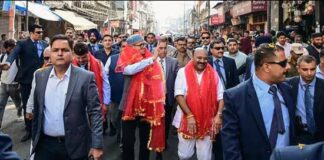 ਆਰਥਿਕਤਾ ਨੂੰ ਹੁਲਾਰਾ ਦੇਣ ਲਈ ਦਰਬਾਰ ਮੂਵ, ਜੰਮੂ-ਕਸ਼ਮੀਰ ਦਰਮਿਆਨ ਬੰਧਨ ਨੂੰ ਪੁਲ: CM ਉਮਰ ਅਬਦੁੱਲਾ Durbar move to boost economy, bridge ties between Jammu and Kashmir: CM Omar Abdullah