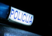 ਕੌਨਸ ਵਿੱਚ ਇੱਕ ਪਾਰਕਿੰਗ ਵਿੱਚ 10 ਕਾਰਾਂ ਨੁਕਸਾਨੀਆਂ ਗਈਆਂ ਕੌਨਸ ਵਿੱਚ ਇੱਕ ਪਾਰਕਿੰਗ ਵਿੱਚ 10 ਕਾਰਾਂ ਨੁਕਸਾਨੀਆਂ ਗਈਆਂ