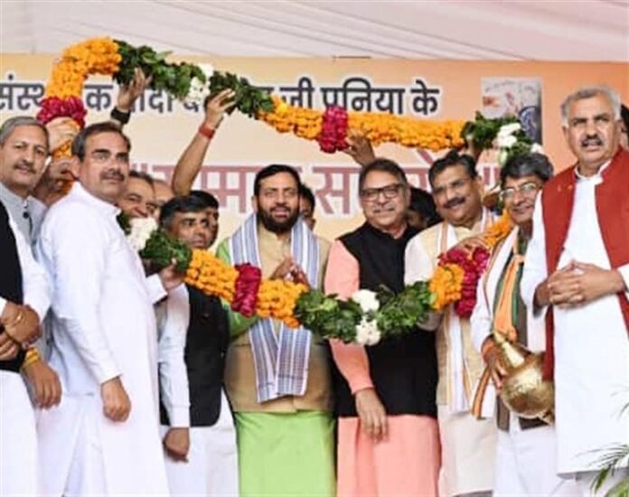 ਖੜਕ ਪੁਨੀਆ ਸਕੂਲ ਨੂੰ 'ਸੰਸਕ੍ਰਿਤੀ ਮਾਡਲ ਸਕੂਲ' ਬਣਾਇਆ ਜਾਵੇਗਾ- ਸੀ.ਐਮ ਖੜਕ ਪੁਨੀਆ ਸਕੂਲ ਨੂੰ 'ਸੰਸਕ੍ਰਿਤੀ ਮਾਡਲ ਸਕੂਲ' ਬਣਾਇਆ ਜਾਵੇਗਾ- ਸੀ.ਐਮ