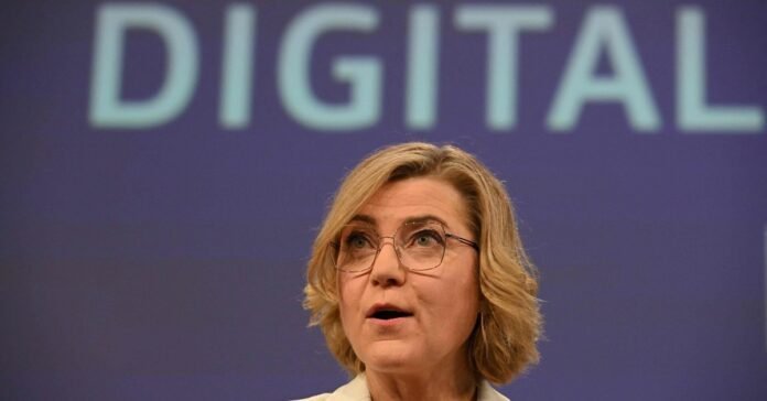 ਚੋਣ ਕਮਿਸ਼ਨ ਦੀ ਡਿਪਟੀ ਚੇਅਰਪਰਸਨ ਲਿਥੁਆਨੀਆ ਦੇ ਦੌਰੇ 'ਤੇ ਹਨ, ਦੇਸ਼ ਦੇ ਨੇਤਾਵਾਂ ਨਾਲ ਮੁਲਾਕਾਤ ਕਰਨਗੇ ਅਤੇ ਚਰਚਾ 'ਚ ਹਿੱਸਾ ਲੈਣਗੇ।