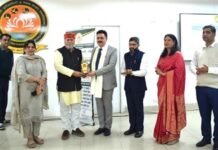 ਪੰਜਾਬ ਦੀ ਕੇਂਦਰੀ ਯੂਨੀਵਰਸਿਟੀ ਨੇ ਸਫਲਤਾਪੂਰਵਕ ਨਿਆਯ ਨਿਤਯਮ 2.0 – ਲਾਅ ਫੈਸਟ 2025 ਦਾ ਆਯੋਜਨ ਕੀਤਾ ਪੰਜਾਬ ਦੀ ਕੇਂਦਰੀ ਯੂਨੀਵਰਸਿਟੀ ਨੇ ਸਫਲਤਾਪੂਰਵਕ ਨਿਆਯ ਨਿਤਯਮ 2.0 - ਲਾਅ ਫੈਸਟ 2025 ਦਾ ਆਯੋਜਨ ਕੀਤਾ