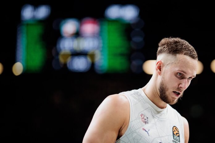 ਬਾਸਕੋਨੀਆ ਨੇ ਲਗਾਤਾਰ ਦੂਜੀ ਜਿੱਤ, ਬਾਰਸੀਲੋਨਾ ਨੇ ਪਾਰਟੀਜ਼ਾਨ ਨੂੰ ਹਰਾਇਆ Baskonia wins second straight, Barcelona beats Partizan