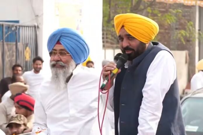 ਬੱਸ ਹੁਣ ਅਗਲੇ ਬਜਟ ਤੋਂ ਪੰਜਾਬ ਦੀਆਂ ਔਰਤਾਂ ਨੂੰ ਮਿਲਣ ਲੱਗ ਜਾਣਗੇ 1,000 ਰੁਪਏ, CM ਮਾਨ ਨੇ ਚੋਣ ਪ੍ਰਚਾਰ 'ਚ ਮੁ Now, from the next budget, women of Punjab will start getting Rs 1,000, CM Mann said in the election campaign.