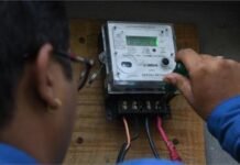 ਪੰਜਾਬ ‘ਚ ਬਿਜਲੀ ਮੀਟਰਾਂ ਬਾਰੇ ਅਹਿਮ ਖ਼ਬਰ: ਹੁਣ ਚਿਪ ਵਾਲੇ ਮੀਟਰ… ਪੰਜਾਬ 'ਚ ਬਿਜਲੀ ਮੀਟਰਾਂ ਬਾਰੇ ਅਹਿਮ ਖ਼ਬਰ: ਹੁਣ ਚਿਪ ਵਾਲੇ ਮੀਟਰ...