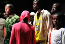 ਨਾਈਜੀਰੀਆ ਦਾ ਕਹਿਣਾ ਹੈ ਕਿ ਅਗਵਾ ਕੀਤੇ ਗਏ 130 ਸਕੂਲੀ ਬੱਚਿਆਂ ਨੂੰ ਸਮੂਹਿਕ ਅਗਵਾ ਕਰਨ ਤੋਂ ਬਾਅਦ ਰਿਹਾਅ ਕਰ ਦਿੱਤਾ ਗਿਆ ਹੈ ਨਾਈਜੀਰੀਆ ਦਾ ਕਹਿਣਾ ਹੈ ਕਿ ਅਗਵਾ ਕੀਤੇ ਗਏ 130 ਸਕੂਲੀ ਬੱਚਿਆਂ ਨੂੰ ਸਮੂਹਿਕ ਅਗਵਾ ਕਰਨ ਤੋਂ ਬਾਅਦ ਰਿਹਾਅ ਕਰ ਦਿੱਤਾ ਗਿਆ ਹੈ