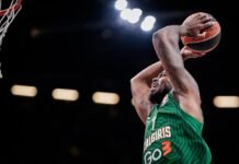 ਰਾਈਟ, ਜਿਸ ਨੇ ਆਪਣਾ ਜਨਮ ਦਿਨ ਮਨਾਇਆ, ਮਹਾਨ ਅਟਾਮਨ, ਲੜਾਕੂ ਫਰਾਂਸਿਸਕੋ ਅਤੇ ਨਨ ਦੇ ਉੱਚ ਪੱਧਰ ਬਾਰੇ ਰਾਈਟ, ਜਿਸ ਨੇ ਆਪਣਾ ਜਨਮ ਦਿਨ ਮਨਾਇਆ, ਮਹਾਨ ਅਟਾਮਨ, ਲੜਾਕੂ ਫਰਾਂਸਿਸਕੋ ਅਤੇ ਨਨ ਦੇ ਉੱਚ ਪੱਧਰ ਬਾਰੇ