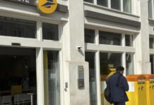 ਸਾਈਬਰ ਅਟੈਕ ਨੇ ਕ੍ਰਿਸਮਸ ਦੀ ਭੀੜ ਦੌਰਾਨ ਫਰਾਂਸ ਦੀ ਡਾਕ ਸੇਵਾ ਵਿੱਚ ਵਿਘਨ ਪਾਇਆ ਸਾਈਬਰ ਅਟੈਕ ਨੇ ਕ੍ਰਿਸਮਸ ਦੀ ਭੀੜ ਦੌਰਾਨ ਫਰਾਂਸ ਦੀ ਡਾਕ ਸੇਵਾ ਵਿੱਚ ਵਿਘਨ ਪਾਇਆ