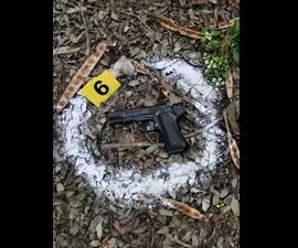 ਜੰਡਿਆਲਾ ਗੁਰੂ 'ਚ ਗਹਿਣਿਆਂ ਦੀ ਦੁਕਾਨ 'ਤੇ ਗੋਲੀਬਾਰੀ: ਐਨਕਾਊਂਟਰ ਤੋਂ ਬਾਅਦ 2 ਮੁੱਖ ਮੁਲਜ਼ਮ ਕਾਬੂ ਜੰਡਿਆਲਾ ਗੁਰੂ 'ਚ ਗਹਿਣਿਆਂ ਦੀ ਦੁਕਾਨ 'ਤੇ ਗੋਲੀਬਾਰੀ: ਐਨਕਾਊਂਟਰ ਤੋਂ ਬਾਅਦ 2 ਮੁੱਖ ਮੁਲਜ਼ਮ ਕਾਬੂ