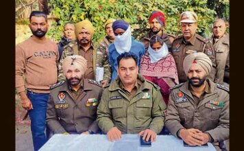ਪੈਸੇ ਨੂੰ ਲੈ ਕੇ ਭੋਰਾ ਕਤਲ, ਪਤੀ-ਪਤਨੀ ਕਾਬੂ ਪੈਸੇ ਨੂੰ ਲੈ ਕੇ ਭੋਰਾ ਕਤਲ, ਪਤੀ-ਪਤਨੀ ਕਾਬੂ