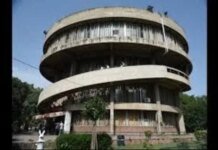 ਸਾਲ ਭਰ ਦੇ ਬੰਦ ਹੋਣ ਤੋਂ ਬਾਅਦ, PU ਦਾ ਕੌਫੀ ਹਾਊਸ ਅੱਜ ਵਿਸਤ੍ਰਿਤ ਮੀਨੂ ਨਾਲ ਮੁੜ ਖੁੱਲ੍ਹਿਆ ਸਾਲ ਭਰ ਦੇ ਬੰਦ ਹੋਣ ਤੋਂ ਬਾਅਦ, PU ਦਾ ਕੌਫੀ ਹਾਊਸ ਅੱਜ ਵਿਸਤ੍ਰਿਤ ਮੀਨੂ ਨਾਲ ਮੁੜ ਖੁੱਲ੍ਹਿਆ