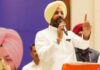 ਕਾਂਗਰਸ ਦੇ ਕਾਟੋਕਲੇਸ਼ ਵਿਚਾਲੇ ਛਿੜਿਆ ਨਵਾਂ ਵਿਵਾਦ, ਰਾਹੁਲ ਗਾਂਧੀ ਦੇ ਦੌਰੇ ਤੋਂ ਪਹਿਲਾਂ ਚੰਨੀ ਧੜੇ ਨੇ ਖੋਲ੍ਹਿਆ ਕਾਂਗਰਸ ਦੇ ਕਾਟੋਕਲੇਸ਼ ਵਿਚਾਲੇ ਛਿੜਿਆ ਨਵਾਂ ਵਿਵਾਦ, ਰਾਹੁਲ ਗਾਂਧੀ ਦੇ ਦੌਰੇ ਤੋਂ ਪਹਿਲਾਂ ਚੰਨੀ ਧੜੇ ਨੇ ਖੋਲ੍ਹਿਆ