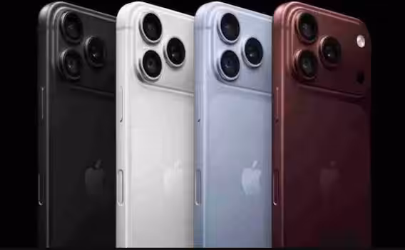 iPhone ਦਾ ਕਮਾਲ ਦਾ ਫੀਚਰ, ਭੀੜ ’ਚ ਤੁਹਾਡਾ ਨਾਮ ਸੁਣਦੇ ਹੀ ਮਿਲੇਗਾ ਅਲਰਟ iPhone ਦਾ ਕਮਾਲ ਦਾ ਫੀਚਰ, ਭੀੜ ’ਚ ਤੁਹਾਡਾ ਨਾਮ ਸੁਣਦੇ ਹੀ ਮਿਲੇਗਾ ਅਲਰਟ