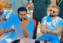 AAP ਵਿਧਾਇਕ ਦੇ ਪੁੱਤ ਨੇ SDO ਨੂੰ ਲਾਇਆ ਫੋਨ, ਕਿਹਾ- ਕੁੰਡੀ ਨਾ ਫੜੀ, ਮੋਟਰ ਨਾ ਪੱਟੀ; ਤਲਾਬ ਵਾਲੀ ਮੋਟਰ ਦਾ ਫਰਜ਼ AAP ਵਿਧਾਇਕ ਦੇ ਪੁੱਤ ਨੇ SDO ਨੂੰ ਲਾਇਆ ਫੋਨ, ਕਿਹਾ- ਕੁੰਡੀ ਨਾ ਫੜੀ, ਮੋਟਰ ਨਾ ਪੱਟੀ; ਤਲਾਬ ਵਾਲੀ ਮੋਟਰ ਦਾ ਫਰਜ਼