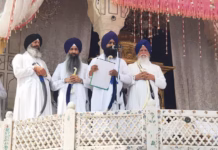 ਅਕਾਲ ਤਖ਼ਤ ਨੇ ਅਕਾਲੀ ਆਗੂ ਅਮਰਜੀਤ ਸਿੰਘ ਚਾਵਲਾ, ਐਡੀਸ਼ਨਲ ਹੈੱਡ ਗ੍ਰੰਥੀ ਮਲਕੀਤ ਸਿੰਘ ਨੂੰ ਕੀਤਾ ਬਰਖ਼ਾਸਤ ਅਕਾਲ ਤਖ਼ਤ ਨੇ ਅਕਾਲੀ ਆਗੂ ਅਮਰਜੀਤ ਸਿੰਘ ਚਾਵਲਾ, ਐਡੀਸ਼ਨਲ ਹੈੱਡ ਗ੍ਰੰਥੀ ਮਲਕੀਤ ਸਿੰਘ ਨੂੰ ਕੀਤਾ ਬਰਖ਼ਾਸਤ