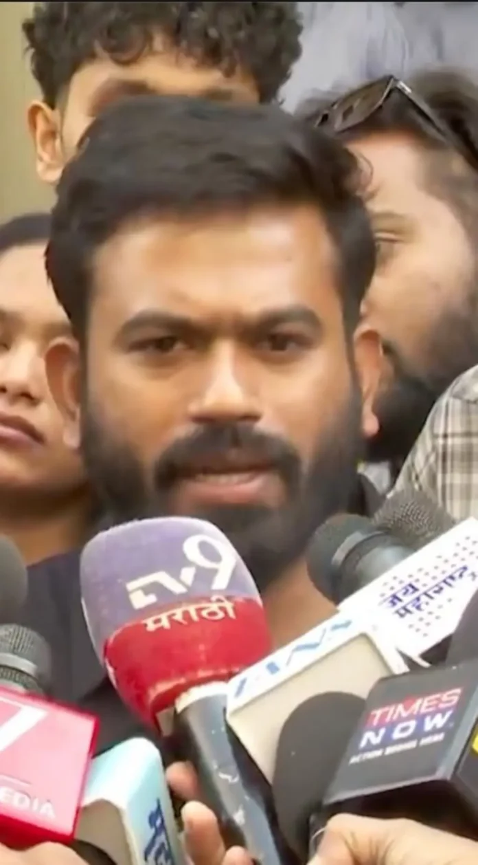 CJP, ਅਭਿਜੀਤ ਦੀਪਕੇ: ਸੈਂਟਰਲ ਪਾਰਕ ਦਿੱਲੀ ਦੇ ਪ੍ਰਦਰਸ਼ਨ ਤੋਂ ਪਹਿਲਾਂ 'ਕਾਕਰੋਚ' ਪਾਰਟੀ ਦੇ ਸੰਸਥਾਪਕ ਨੂੰ ਹਿਰਾਸਤ ਵਿੱਚ ਲਿਆ ਗਿਆ